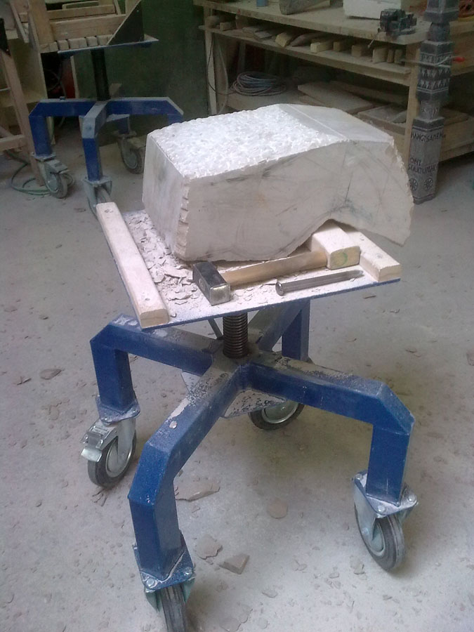 Wachten, Waiting - Rob Zweerman, beeldhouwen, Eindhoven, lessen, Ruimte in Beeld, sculpture, proces
